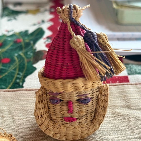 VTG Woven Santa w/hidden bells Ornament Weaved Straw Wicker 3”+ - Picture 1 of 2